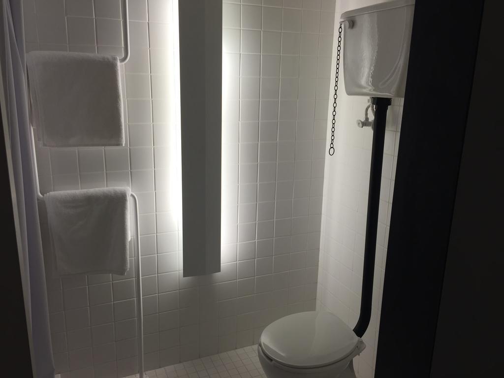 Standard  Room,692874210:JPEG